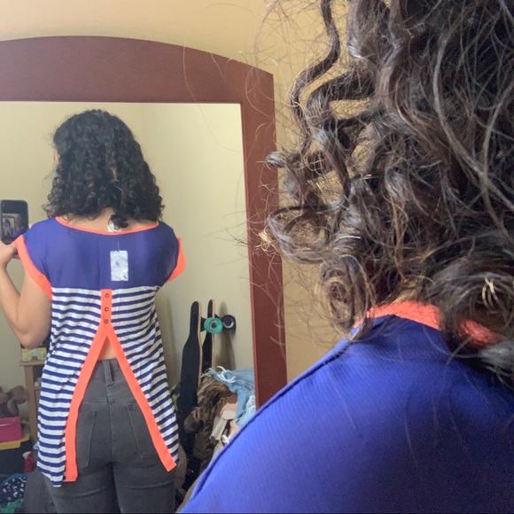 Cute striped top - Picture 4 of 7